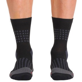 Sportful Apex Socks, Black/Chili Red