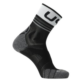 UYN Runner's One Men's Short Socks, Black/White